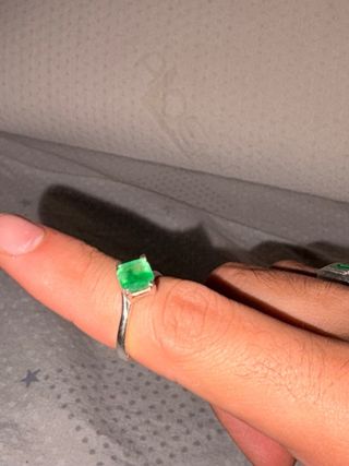 Anillo Dama Esmeralda Plata 
