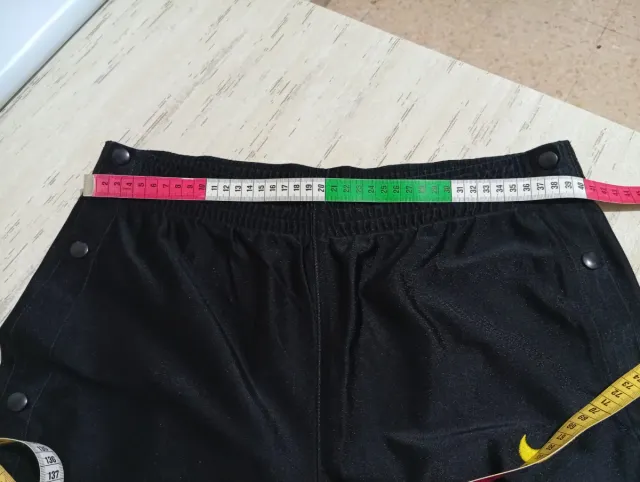 Pantaloni sportivi Nike Vintage 90s neri taglia S 