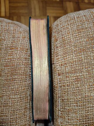 Libro religioso antiguo 