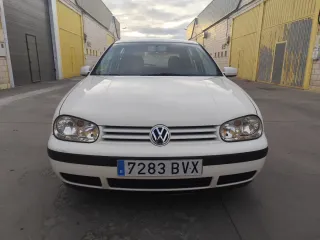 Volkswagen Golf 2002