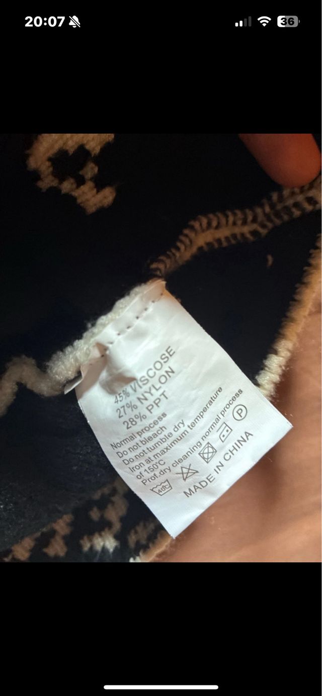 Maglione Balenciaga Beige e Nero