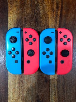 2 coppie Joy-Con switch originali leggere 