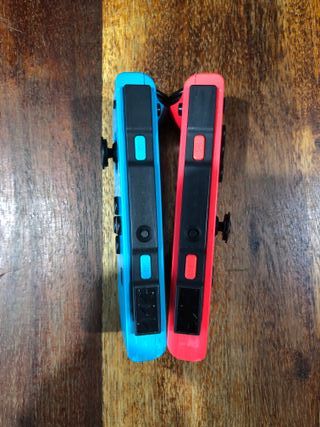2 coppie Joy-Con switch originali leggere 