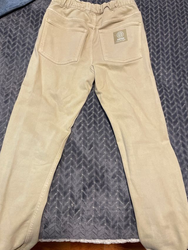 Pantalones beige talla 11/12