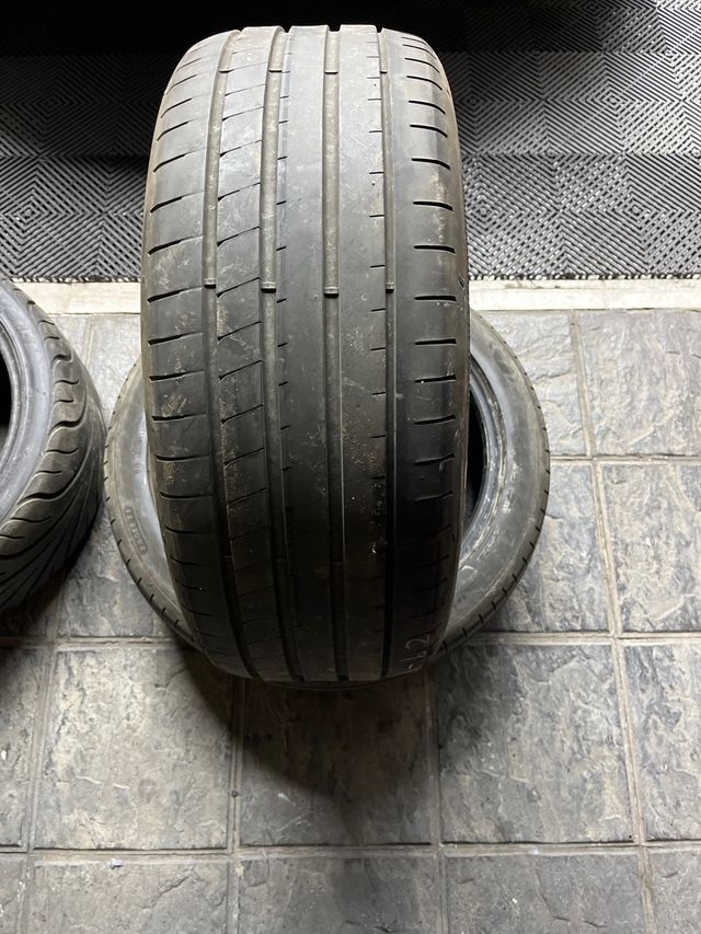 Neumático 235/45/18 98Y Goodyear Eagle F1