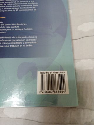 Procedimientos de enfermería clínica (Spanish E...