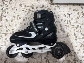 Patines en línea negros talla 38
marca:oka