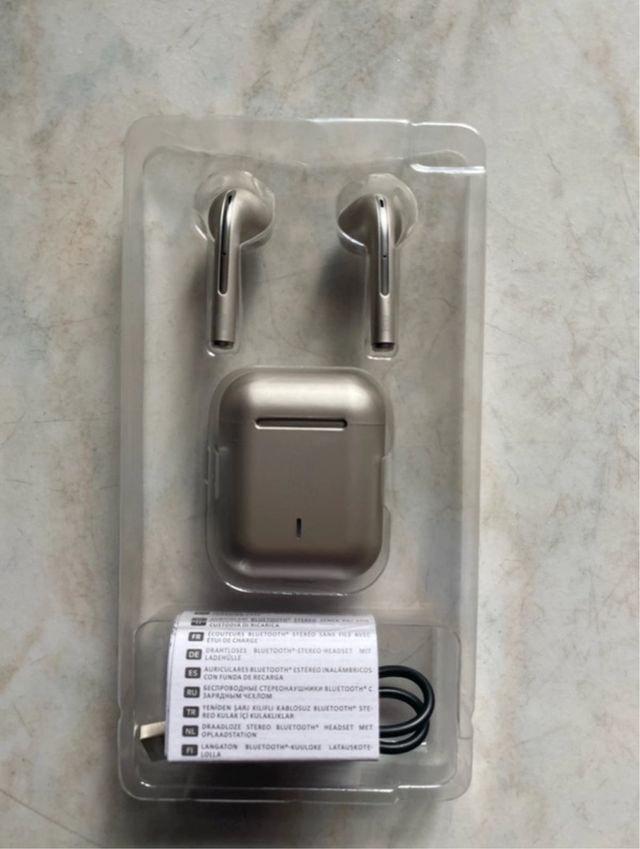 Auricolari Bluetooth Cellularline Mai Usati