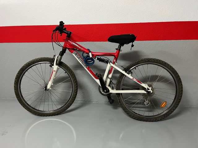Bicicleta Decathlon RockRider 26”