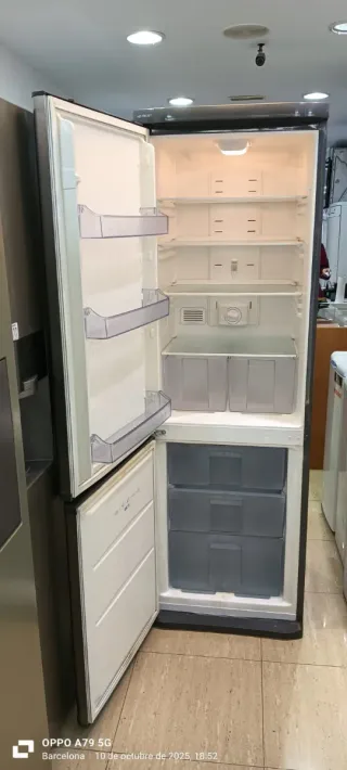 NEVERA COMBI BENAVENT NO FROST ENERGÍA A+