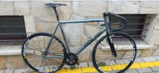 Bicicleta de Pista Dolan Pre Cursa