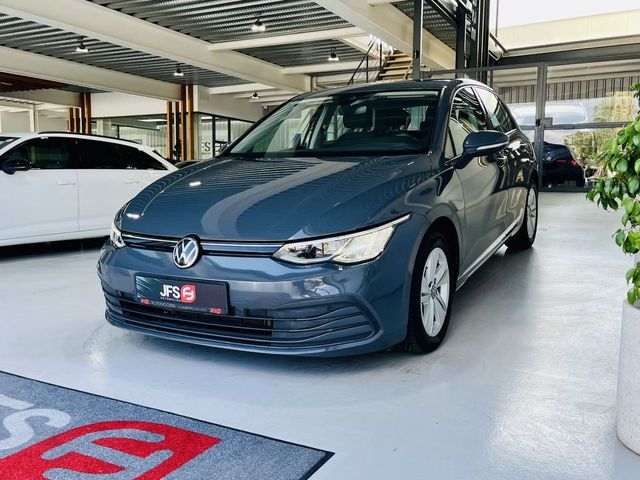 Volkswagen Golf 8 2.0 TDI 115 CV