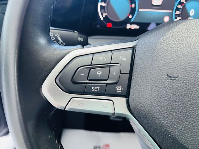 Volkswagen Golf 8 2.0 TDI 115 CV