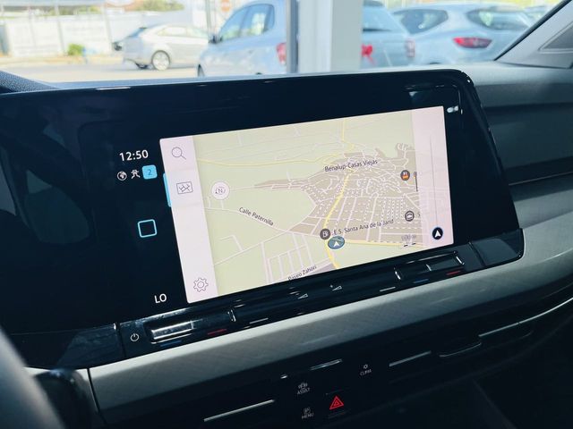 Volkswagen Golf 8 2.0 TDI 115 CV