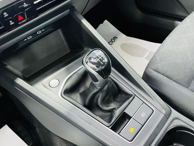 Volkswagen Golf 8 2.0 TDI 115 CV