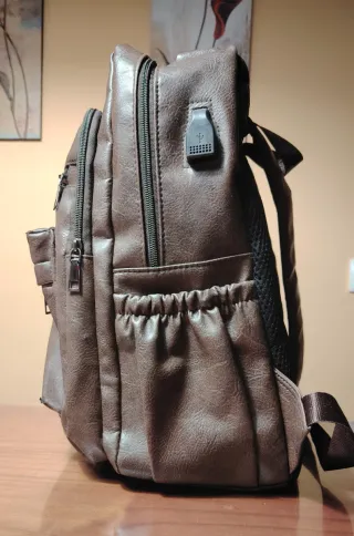 Mochila Marrón Mediana Nueva