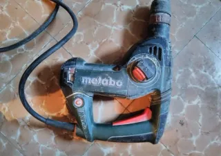 Taladro Amoladora Metabo MVT4
