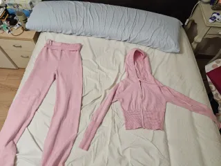Conjunto chándal rosa