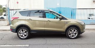 Ford Kuga 2.0 Tdci 163 cv 4x4 Titanium