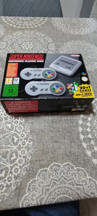 Super Nintendo Classic Mini Consola