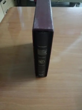 Álbum de monedas Pardo,i hojas 