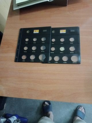 Álbum de monedas Pardo,i hojas 