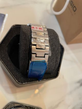 Reloj Casio G-Shock Metálico Plata/Blanco