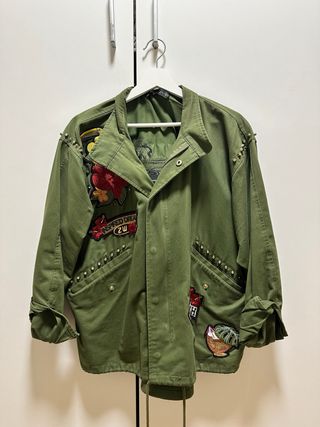 Chaqueta Zara verde con parches