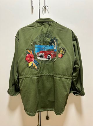 Chaqueta Zara verde con parches