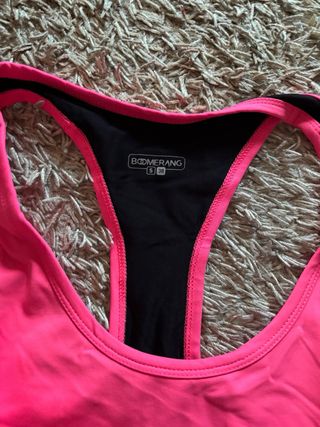 Camiseta deportiva rosa tirantes Boomera