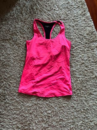 Camiseta deportiva rosa tirantes Boomera