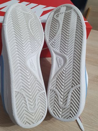 Nike Court Royale2  -T38.5