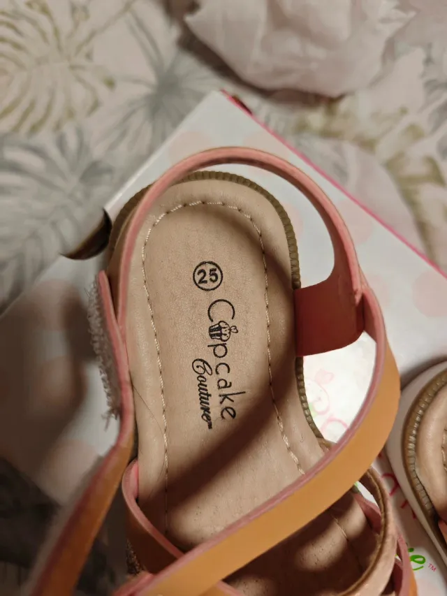 Sandalias niña naranjas talla 25