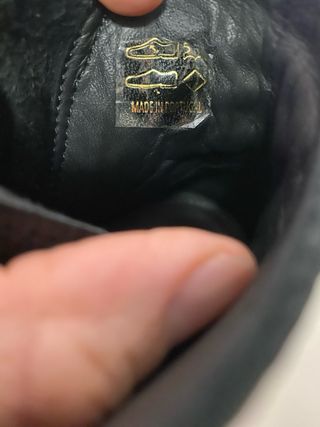 Zapatillas McQ  Talla 37 Negras con Tachuelas