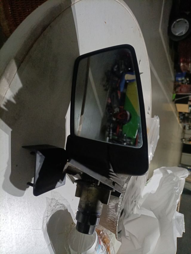 Espejo Izquierdo Peugeot 505