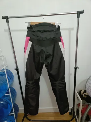 Conjunto/Mono de moto para mujer de la Talla 34/40