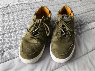 Zapatillas Djinn's Verde Oliva