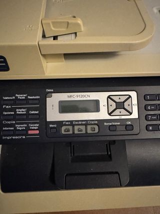Impresora Multifuncional Brother MFC-9120CN