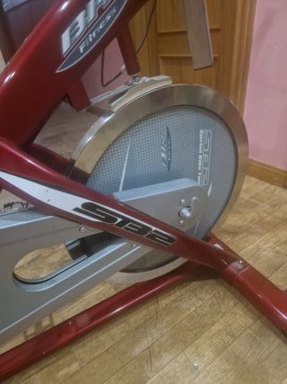 Bicicleta Spinning BH Roja