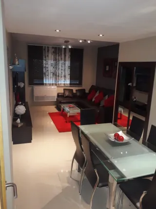 Vivienda con jardín comunitario en venta