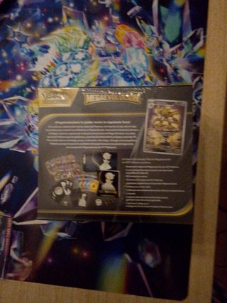 Caja Entrenador Élite Pokémon Megaevolución
