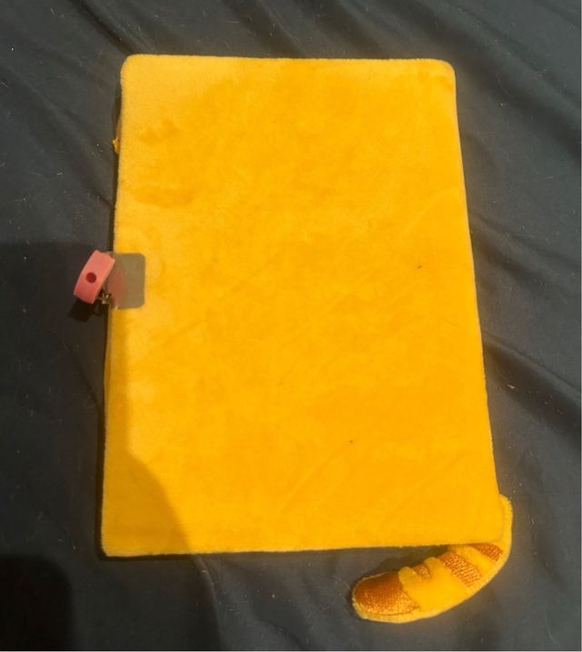 Diario Stitch Gatito con Llaves