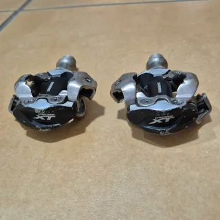Pedales Shimano XT