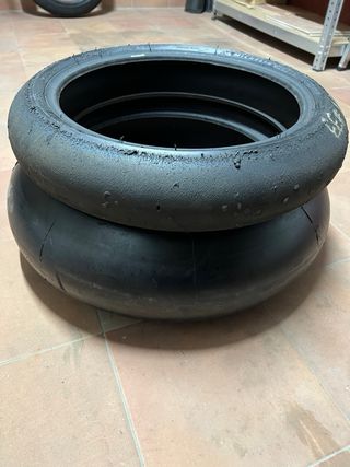 Neumático Michelin Slick 200/55R-17