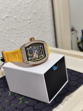Reloj ONOLA Automático Dorado y Amarillo