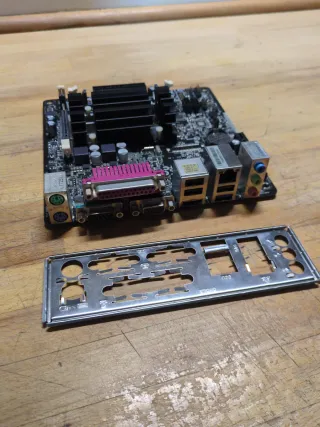 Placa Base ASROCK D1800B-ITX