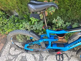Bicicleta Eléctrica MTB Haibike Azul