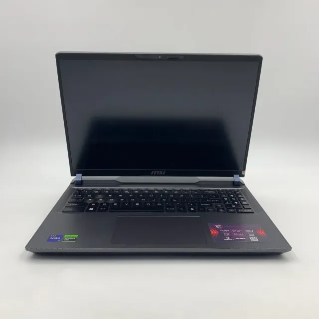 Portátil MSI Titan i9 13980HX 32GB 1TB RTX4080