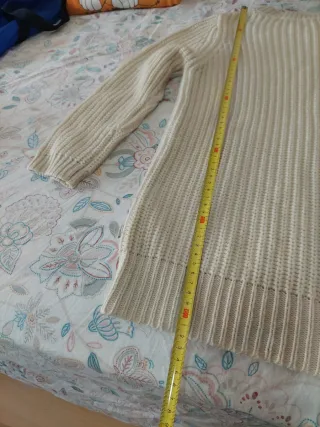 Jersey de lana beige. Talla S