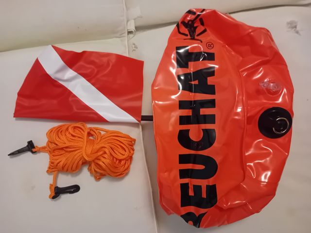Boya de señalización pesca submarina beuchat